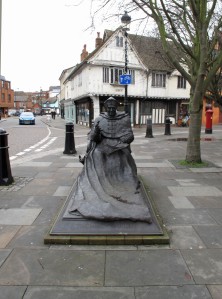 Photograph of David Annand's Thomas Wolsey Statue
